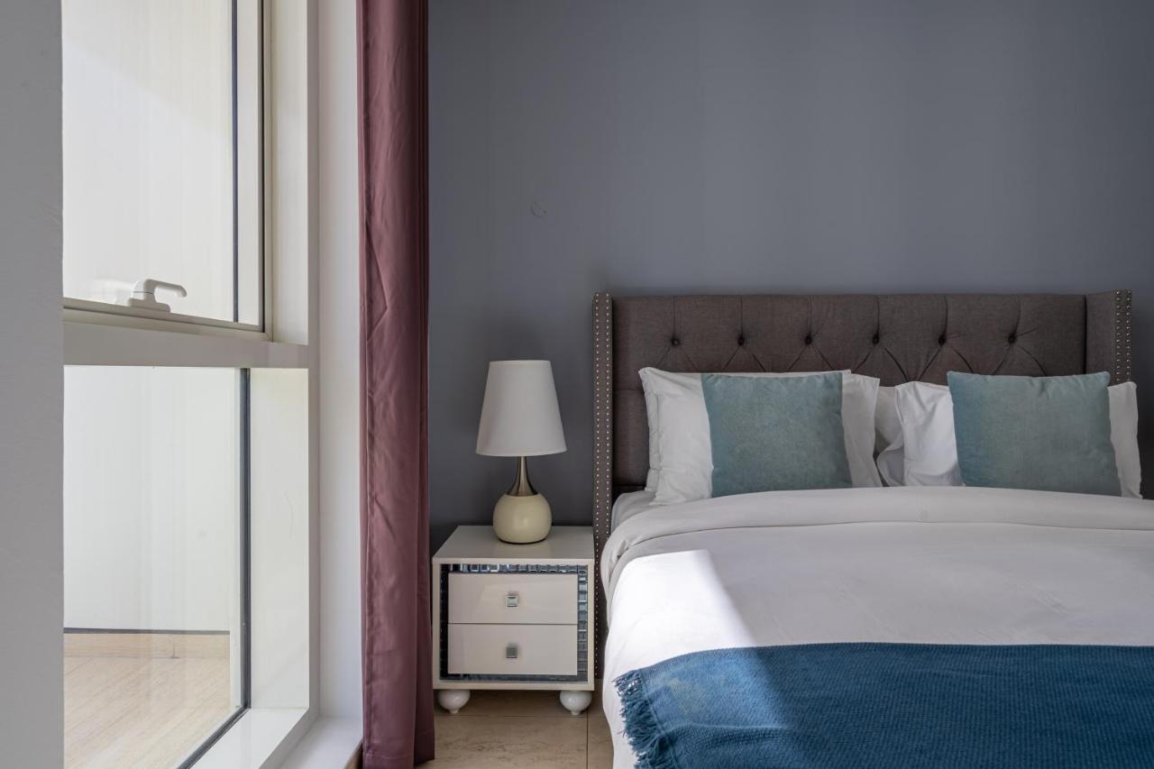 Higuests - Mon Reve Apartment Dubai Bagian luar foto